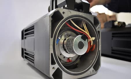 Solution de Retour d’Information du Servomoteur par Hengstler